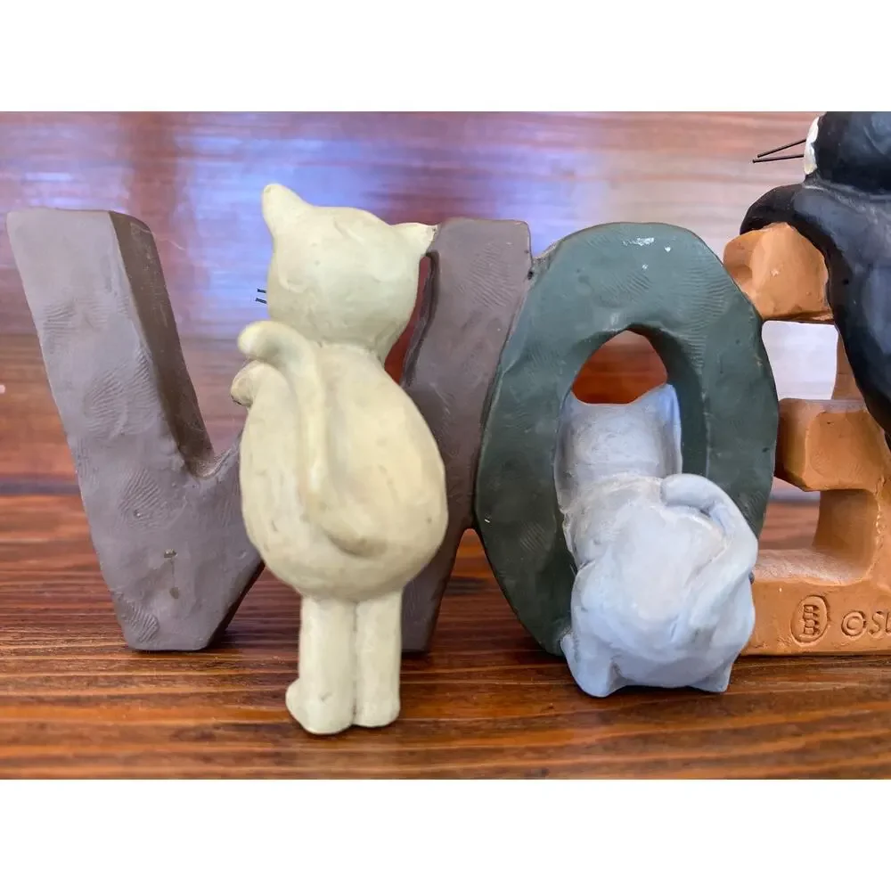 MEOW Cats and Cat and Mouse Suzi Skoglund Kitties Cat Kitty Figure 2008